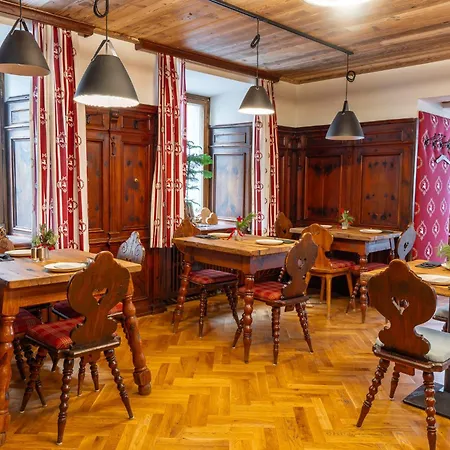 Otel Greti - Alpine Boutique Mit Alpentherme Eintritt, Reichhaltigem Fruehstueck, Sauna *