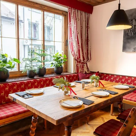 Otel Greti - Alpine Boutique Mit Alpentherme Eintritt, Reichhaltigem Fruehstueck, Sauna *