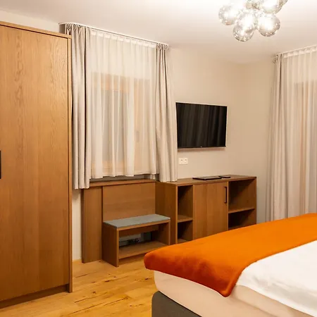 Greti - Alpine Boutique Mit Alpentherme Eintritt, Reichhaltigem Fruehstueck, Sauna * باد هوفغاستين