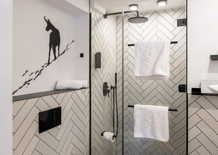 Отель Greti - Dahoam, Nur Feiner - Alpine Boutique Mit Alpentherme Eintritt, Reichhaltigem Fruehstueck, Sauna