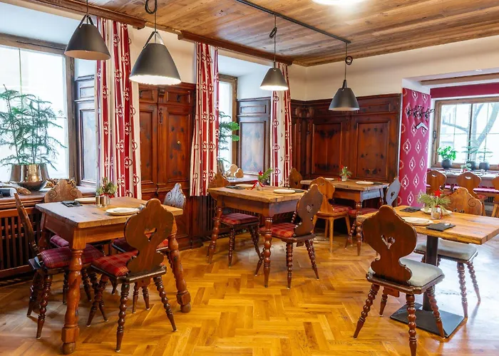 Отель Greti - Dahoam, Nur Feiner - Alpine Boutique Mit Alpentherme Eintritt, Reichhaltigem Fruehstueck, Sauna *