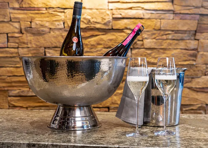 Greti - Dahoam, Nur Feiner - Alpine Boutique Mit Alpentherme Eintritt, Reichhaltigem Fruehstueck, Sauna * Бад Хофгаштайн