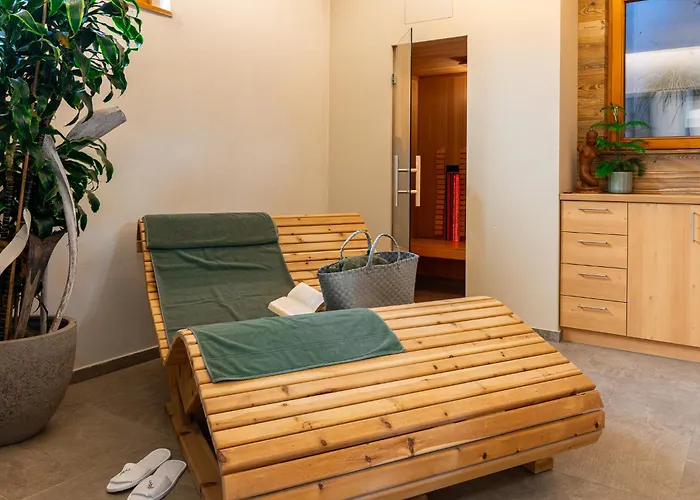 Greti - Dahoam, Nur Feiner - Alpine Boutique Mit Alpentherme Eintritt, Reichhaltigem Fruehstueck, Sauna *