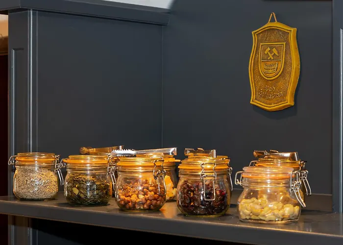 Отель Greti - Dahoam, Nur Feiner - Alpine Boutique Mit Alpentherme Eintritt, Reichhaltigem Fruehstueck, Sauna