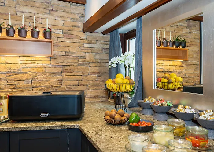 Greti - Dahoam, Nur Feiner - Alpine Boutique Mit Alpentherme Eintritt, Reichhaltigem Fruehstueck, Sauna Hotel *