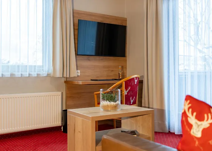 Greti - Dahoam, Nur Feiner - Alpine Boutique Mit Alpentherme Eintritt, Reichhaltigem Fruehstueck, Sauna Отель Бад Хофгаштайн