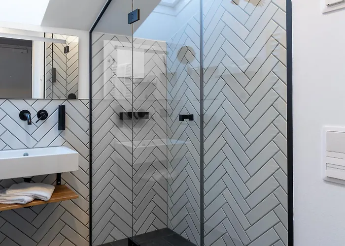 Greti - Dahoam, Nur Feiner - Alpine Boutique Mit Alpentherme Eintritt, Reichhaltigem Fruehstueck, Sauna